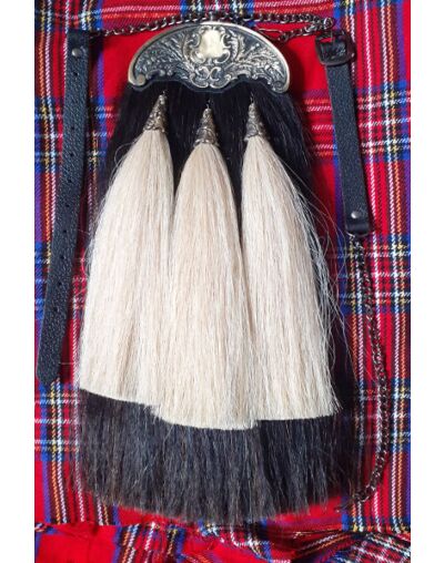 Black Horse Hair Sporran Antique Cantle