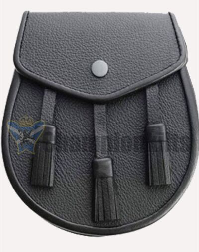scottish black three tassel leather sporran